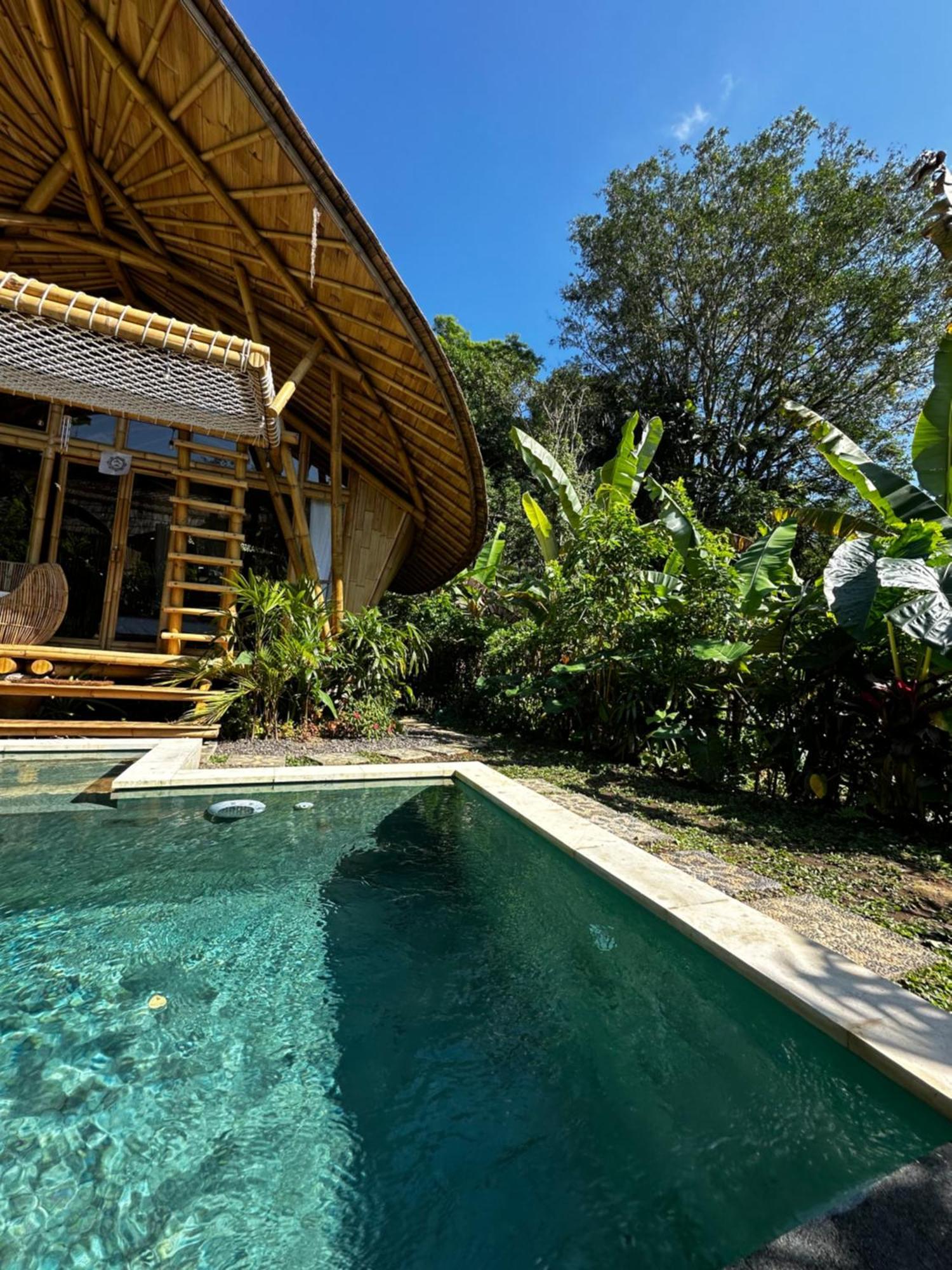 Villa Bamboo House - Ecobreeze à Sidemen  Extérieur photo