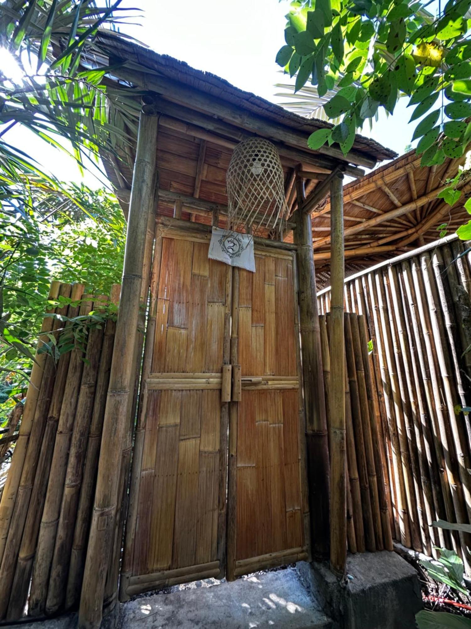 Villa Bamboo House - Ecobreeze à Sidemen  Extérieur photo