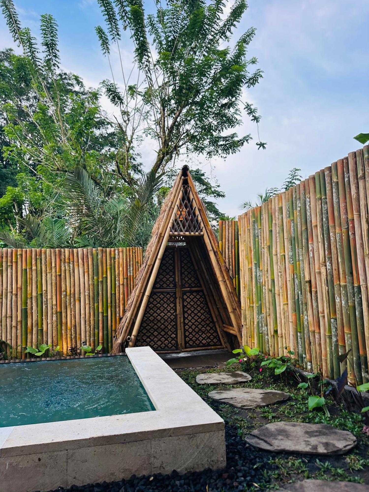 Villa Bamboo House - Ecobreeze à Sidemen  Extérieur photo