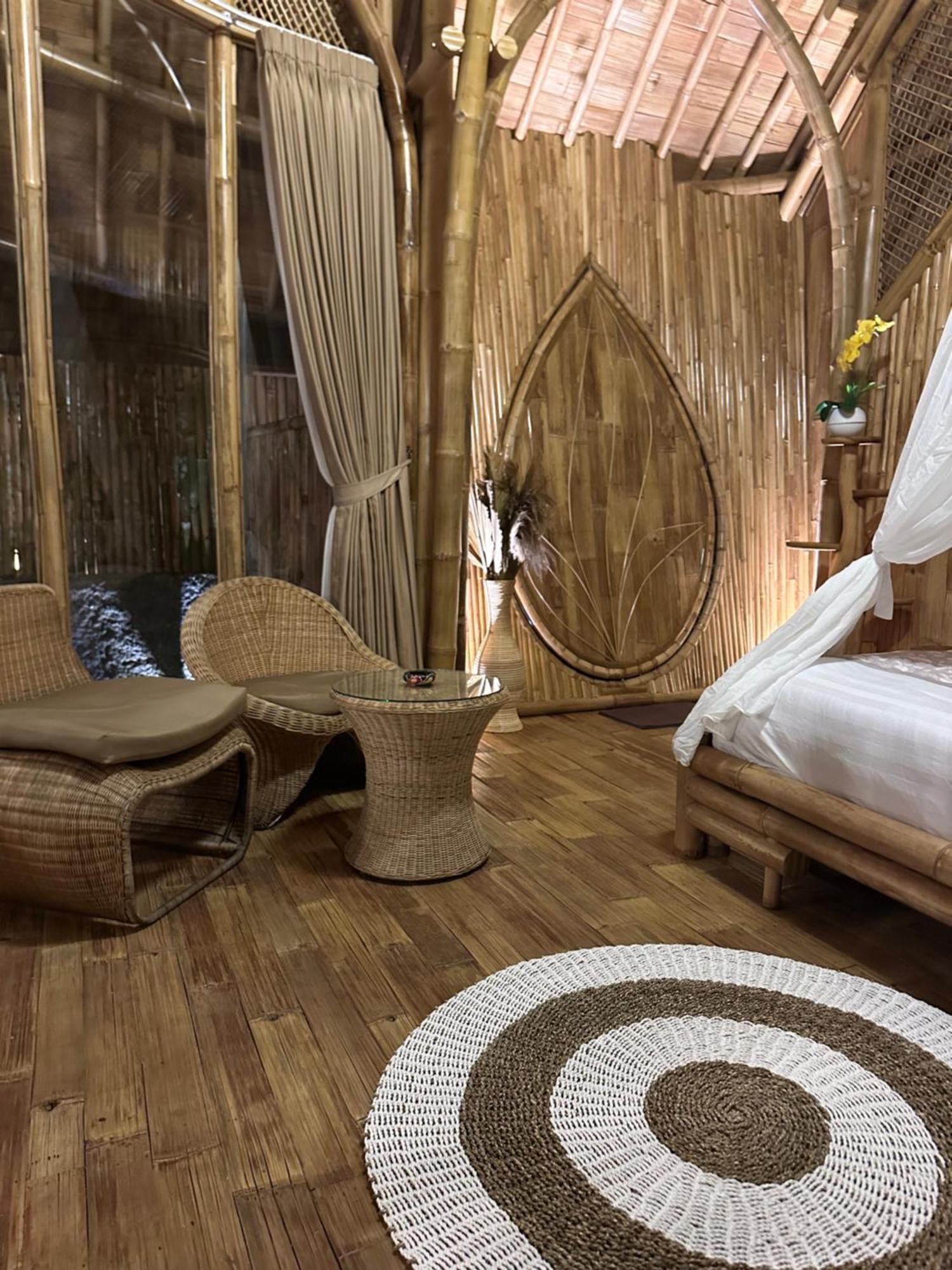 Villa Bamboo House - Ecobreeze à Sidemen  Extérieur photo